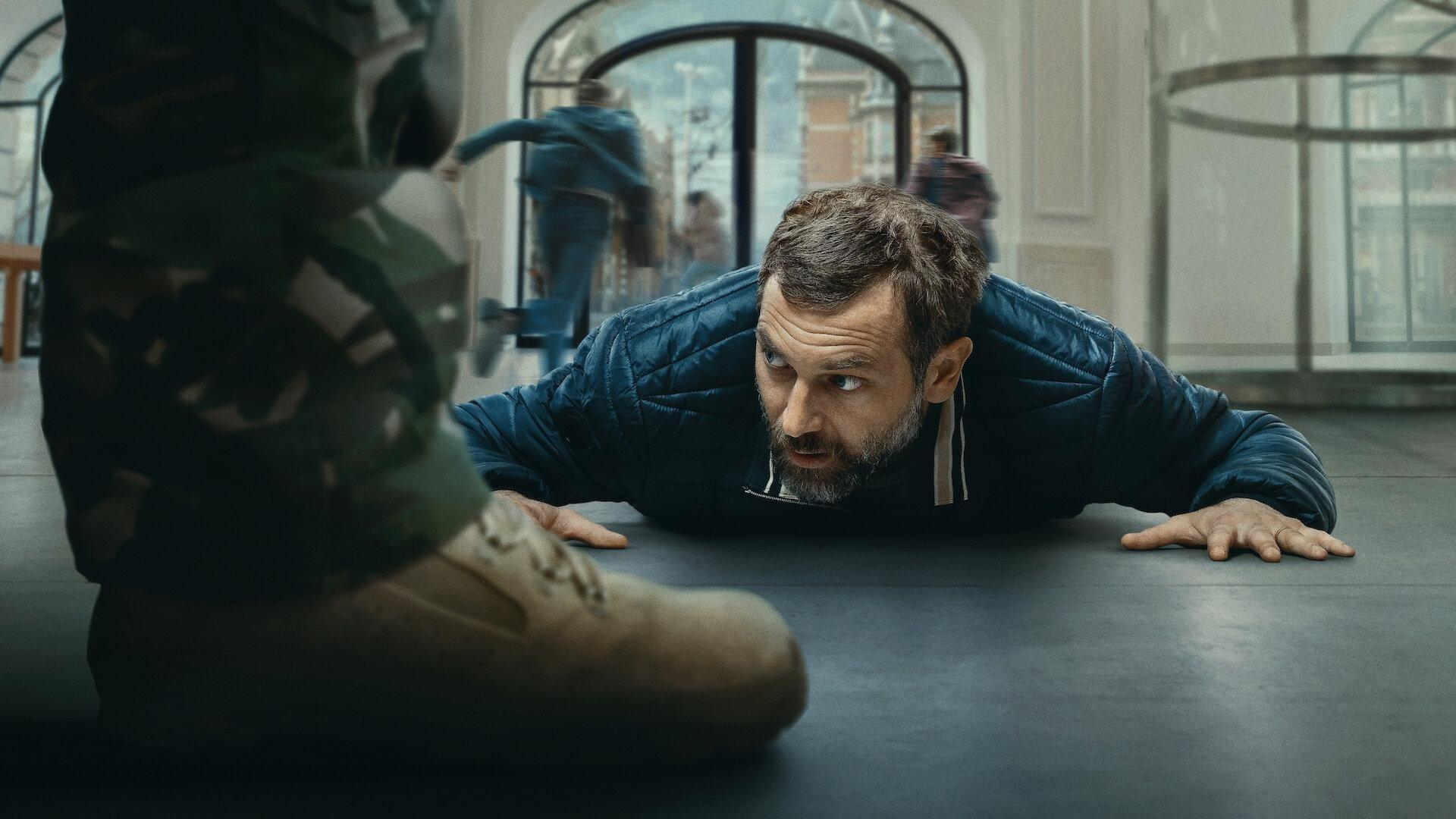 Заложник в магазине Apple