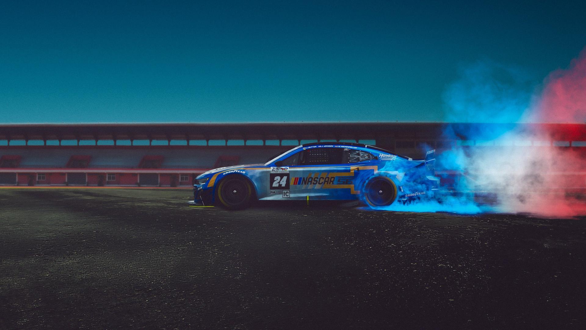 Американский гром: NASCAR в Ле-Мане
